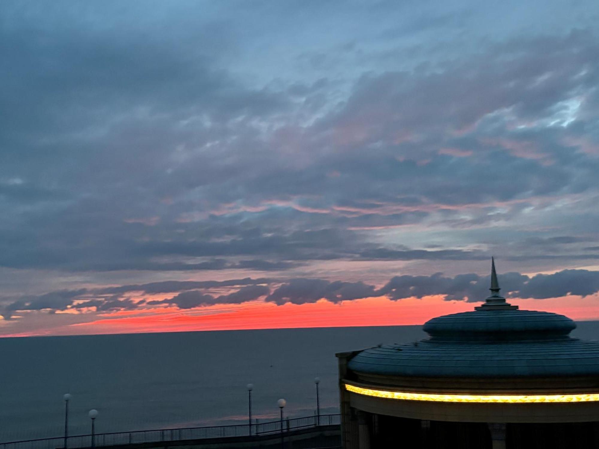 The Cumberland Hotel Eastbourne Exterior photo